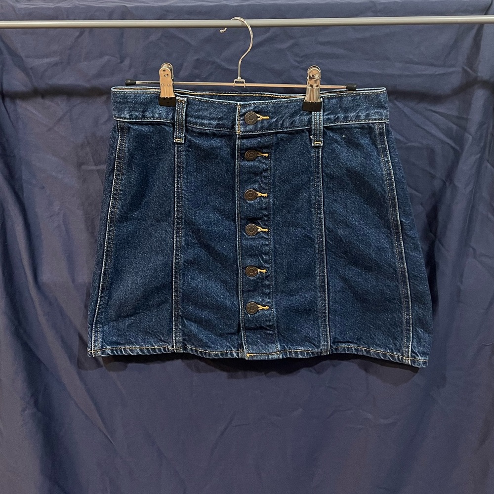 🩵NWOT Levi Jean Skirt Size 26🩵